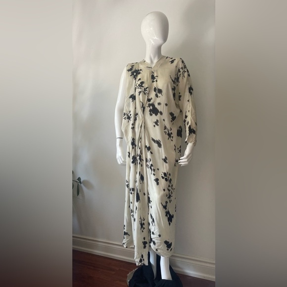 new zara Black and White Floral Maxi Dress printed art one sleeve - Picture 7 of 15